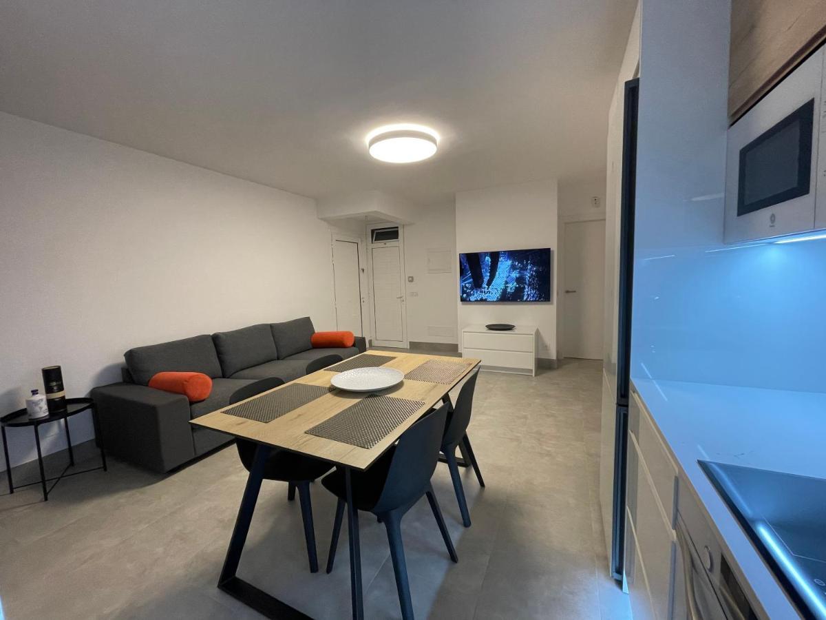 Izaro Apartamento Atico De Lujo Cerca De Playa Dorada Коста Бланка Экстерьер фото