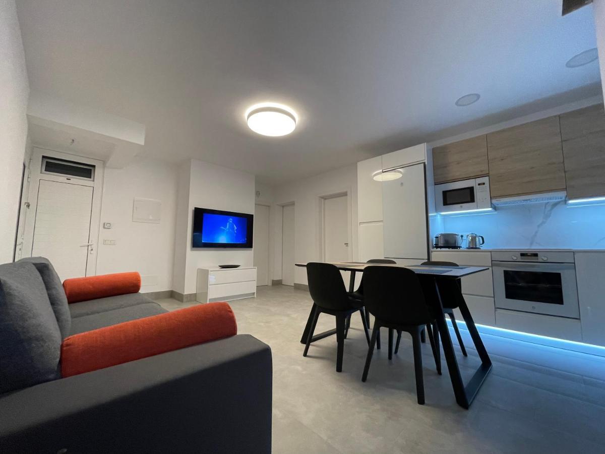 Izaro Apartamento Atico De Lujo Cerca De Playa Dorada Коста Бланка Экстерьер фото